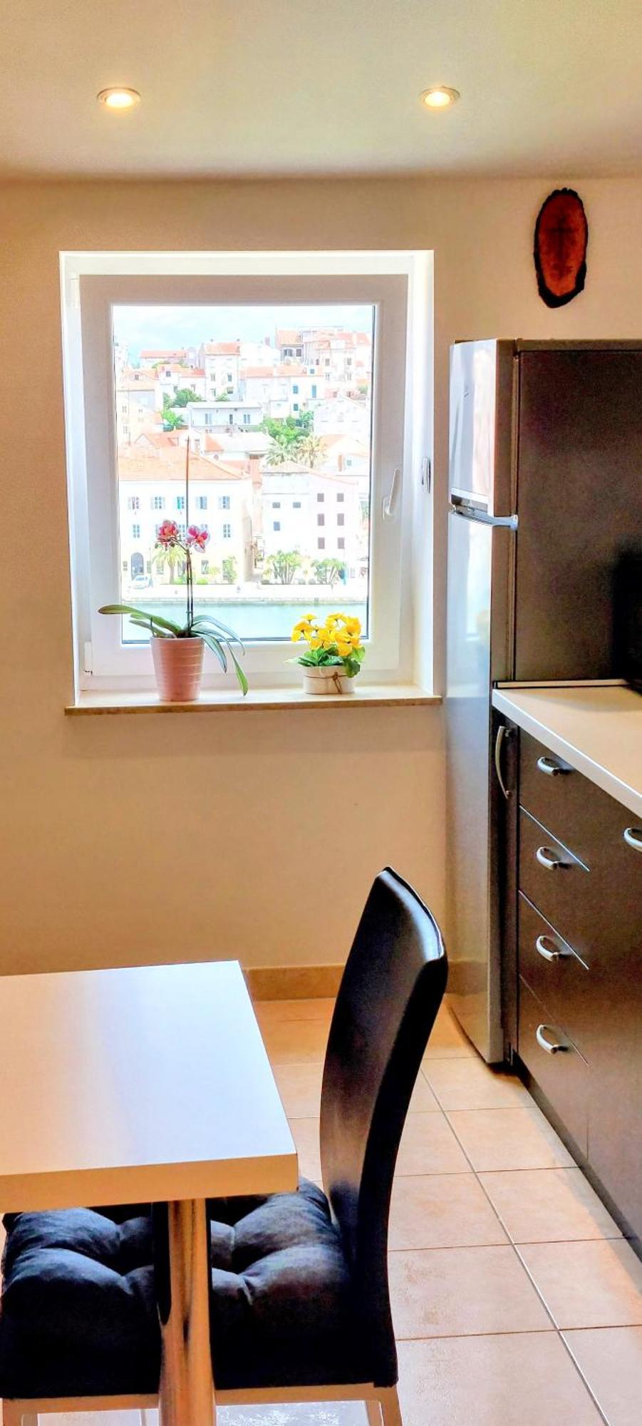 Adriana Apartment マリ・ロシニュ エクステリア 写真