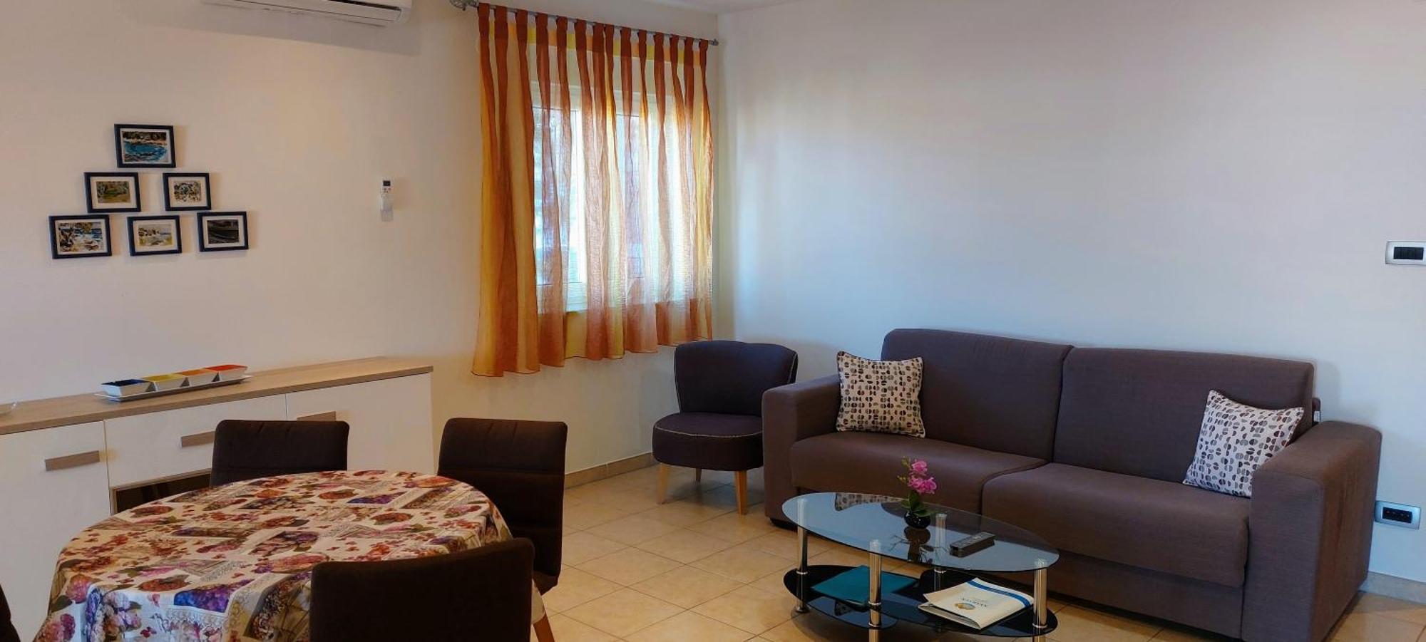 Adriana Apartment マリ・ロシニュ エクステリア 写真
